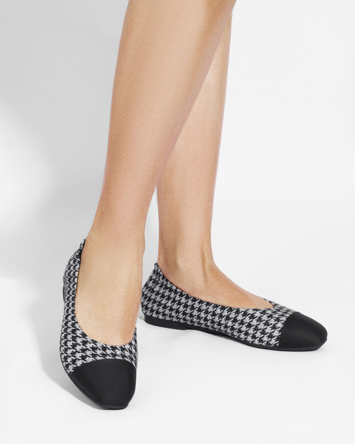 Enfiis Black and Grey Houndstooth Jacquard Square Toe Ballet Flats