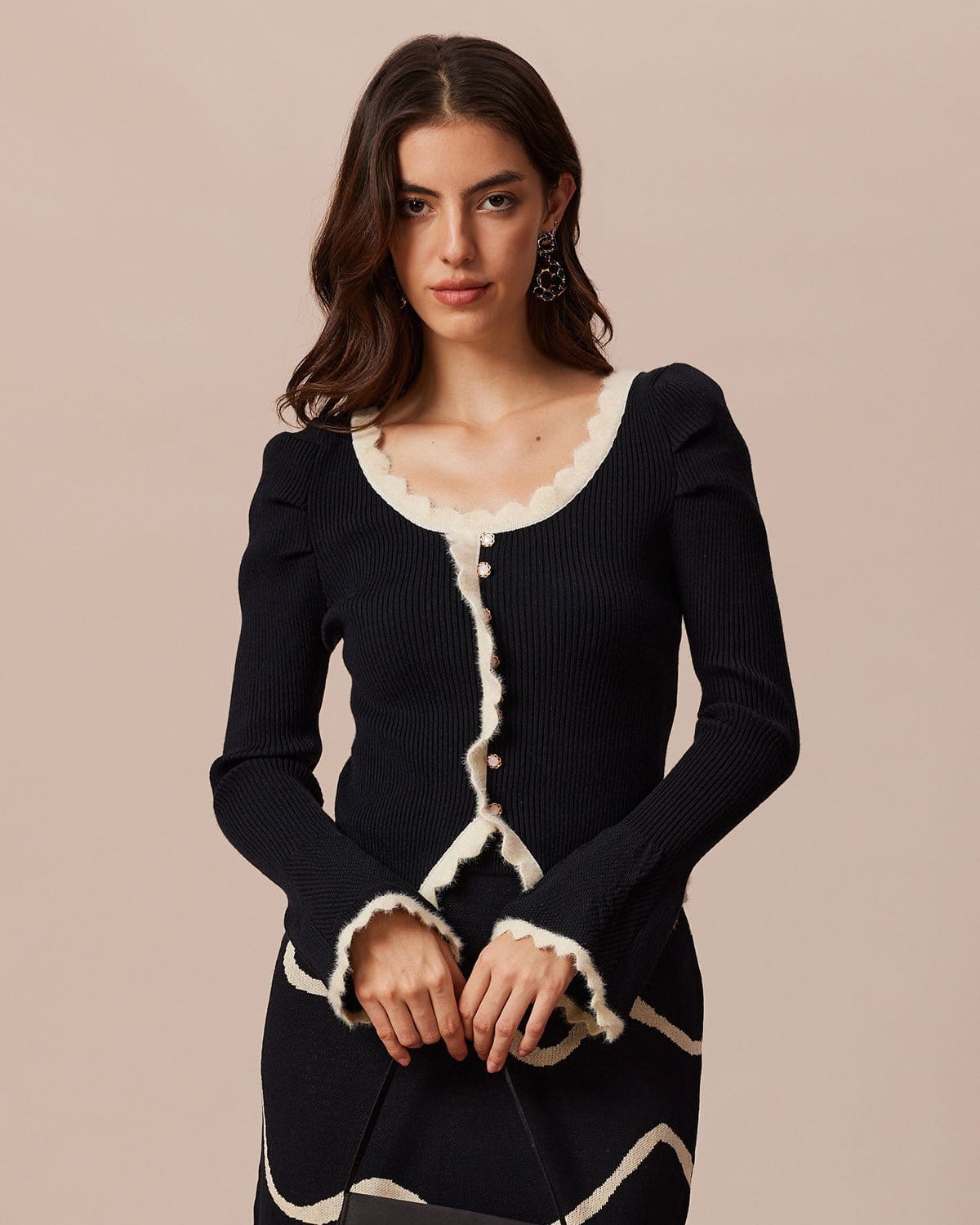 The Black Contrast Trim Gigot Sleeve Knit Top