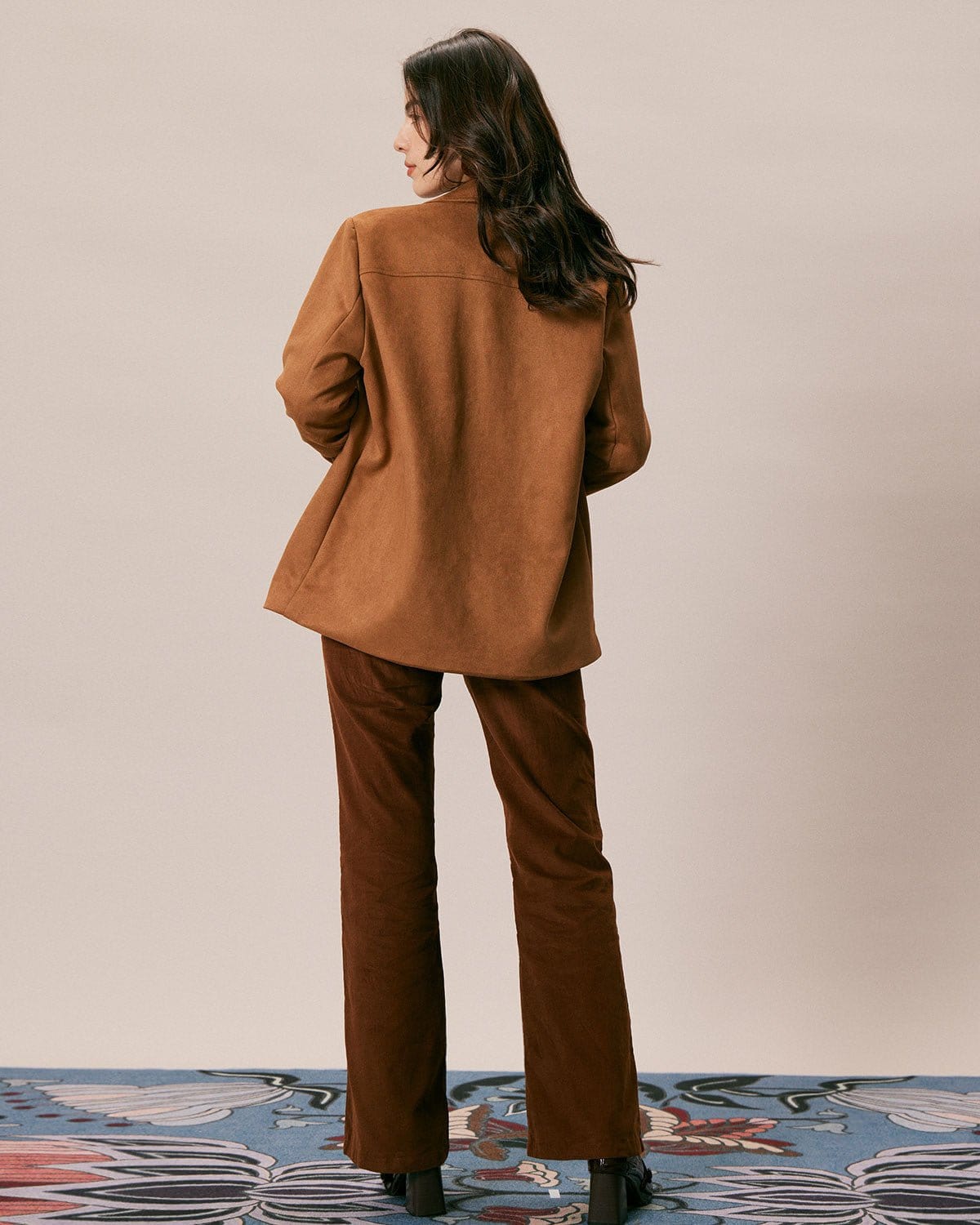 The Brown Lapel Pockets Button Suede Jacket