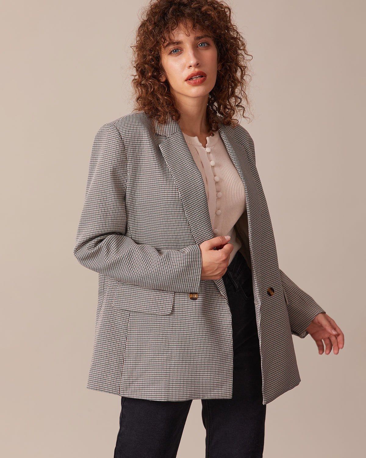 The Coffee Lapel Houndstooth Button Blazer